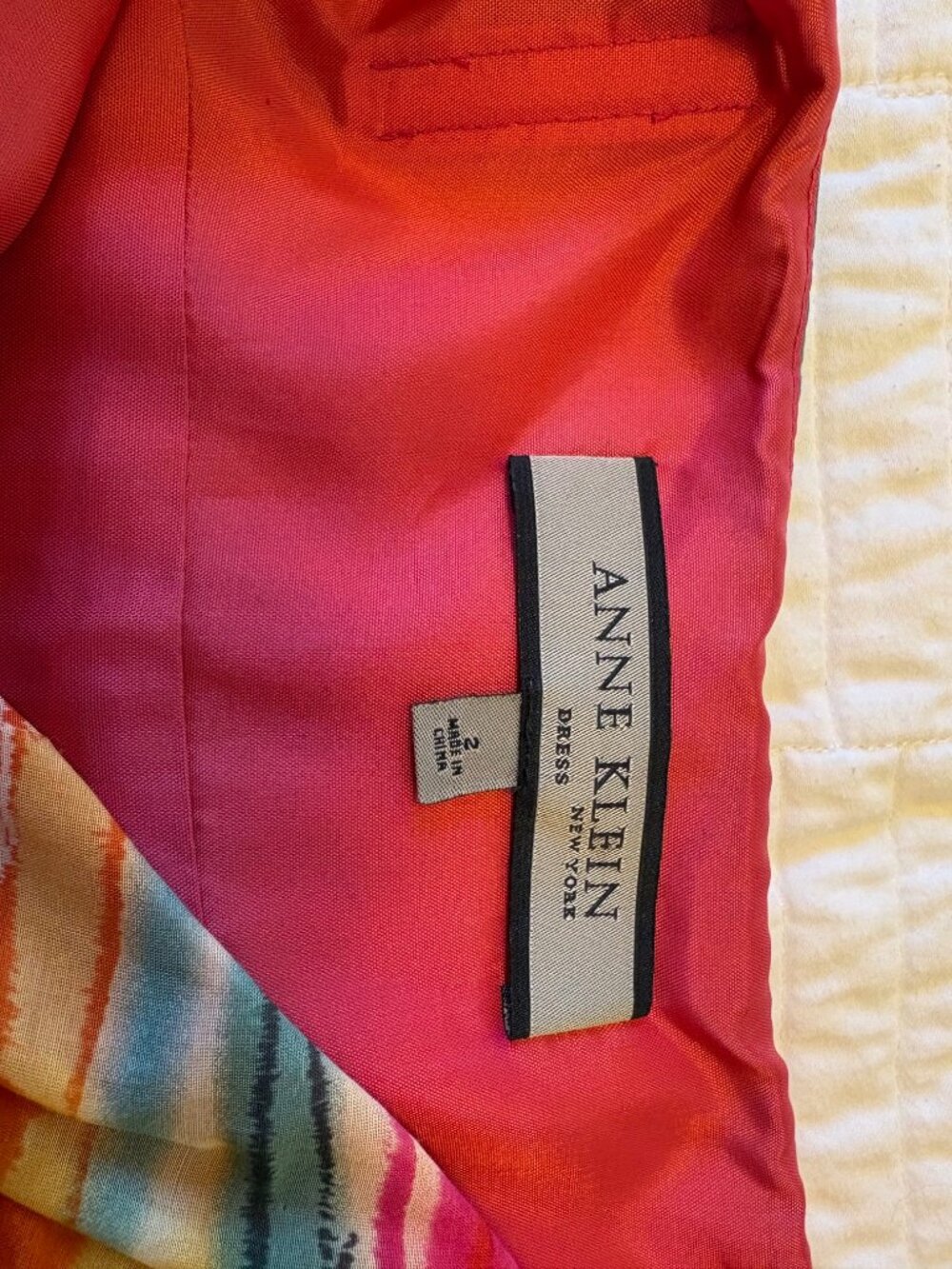Vibrant, abstract pattern cocktail dress, Anne Klein, Size 2 - Picture 7 of 7